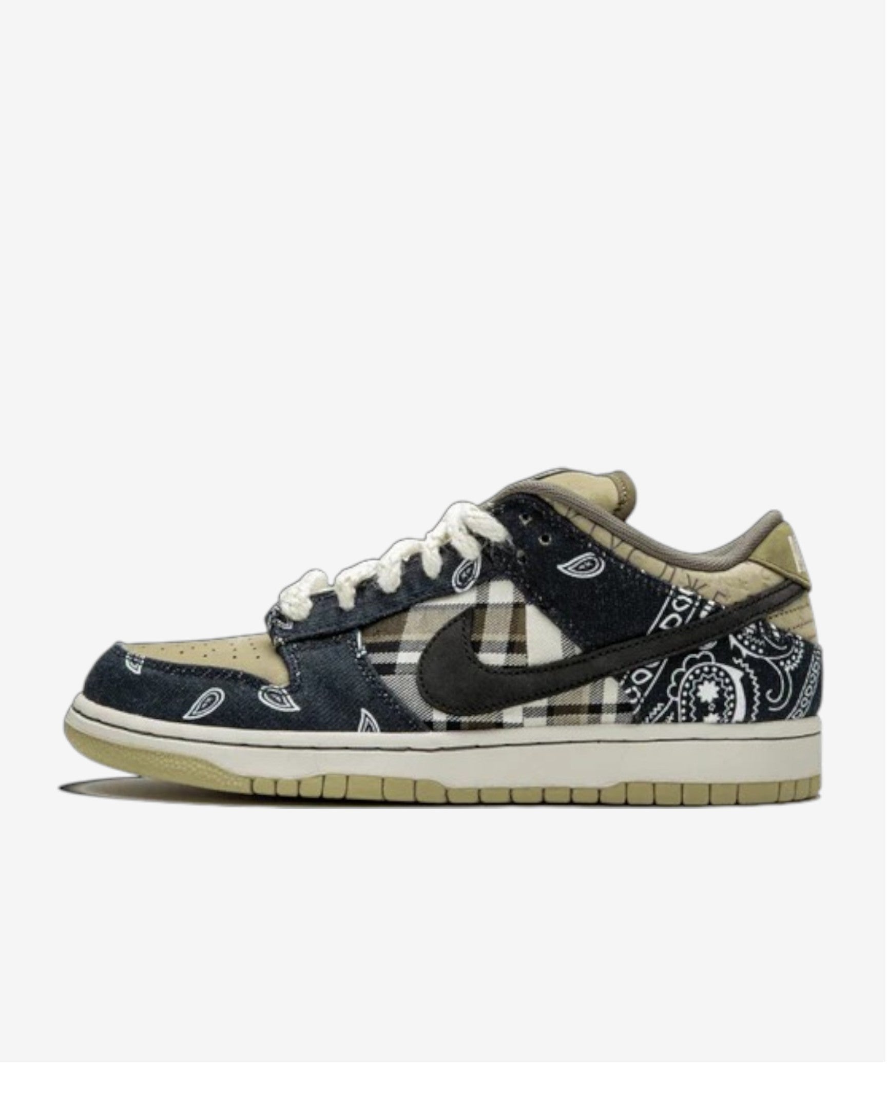 Nike Dunk Low x Travis Scott